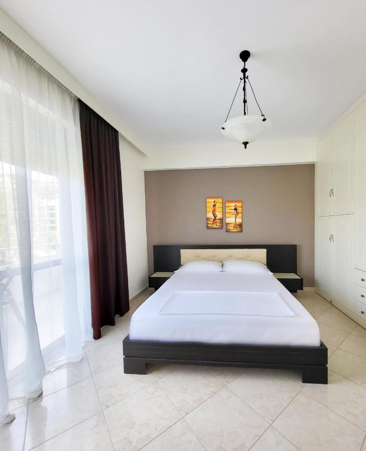 Sealavita, Modern 2 Bedroom Sea & Sunset View